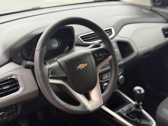 CHEVROLET ONIX 1.0 MPFI LT 8V FLEX 4P MANUAL CHEVROLET ONIX 1.0 MPFI LT 8V FLEX 4P MANUAL